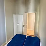 Classical 3 Bedroom, 2 Bath, Minutes From Royal Palace, Main Shopping Street, Restaurants & Downtown